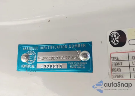 2007 Chevrolet Silverado 2500Hd Classic Lt1 z USA, uszkodzony, nr VIN 1GCHC29D07E128666